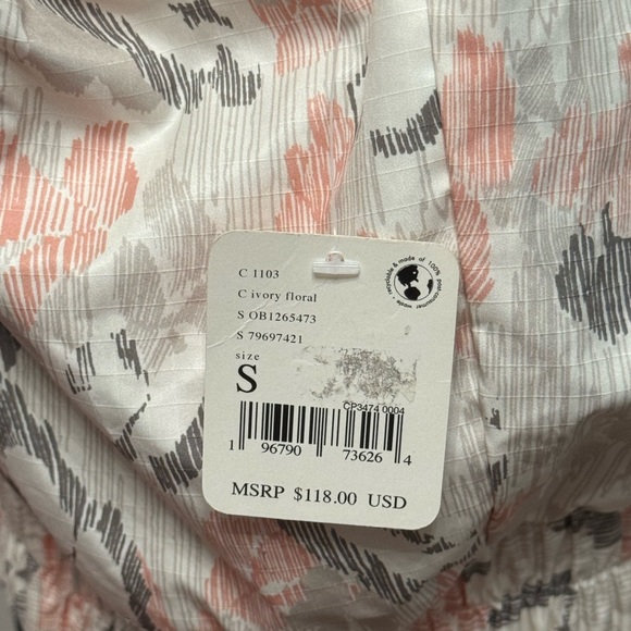 NWT Free People Movement Off The Grid Vest in Ivory Floral. - Picture 10 of 11